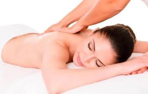 massaggio per l'osteocondosi della regione toracica